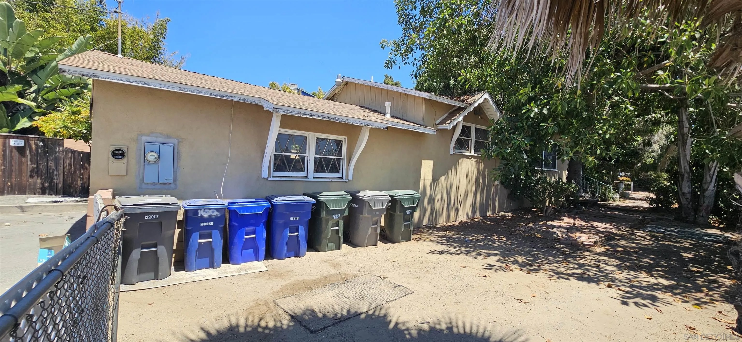 1622 S Santa Fe