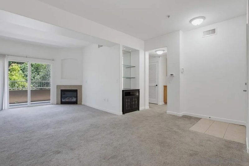 7647 Mission Gorge 19
