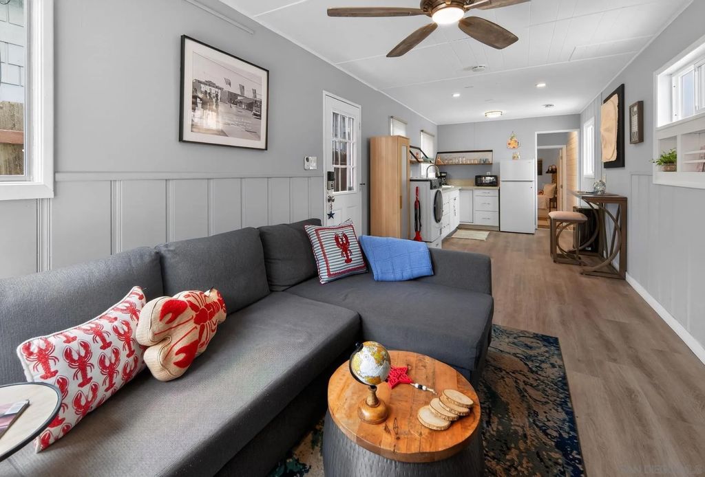 Photo of 2009 Bacon Street, Ocean Beach, CA 92107 (MLS # 260009198)