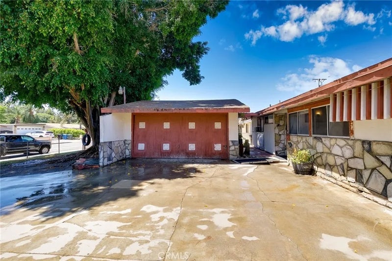 2219 Concord Avenue