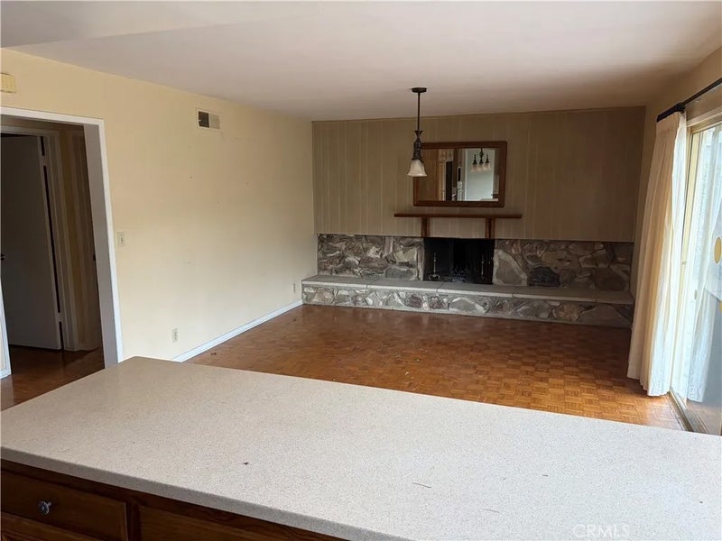 4217 Birchwood