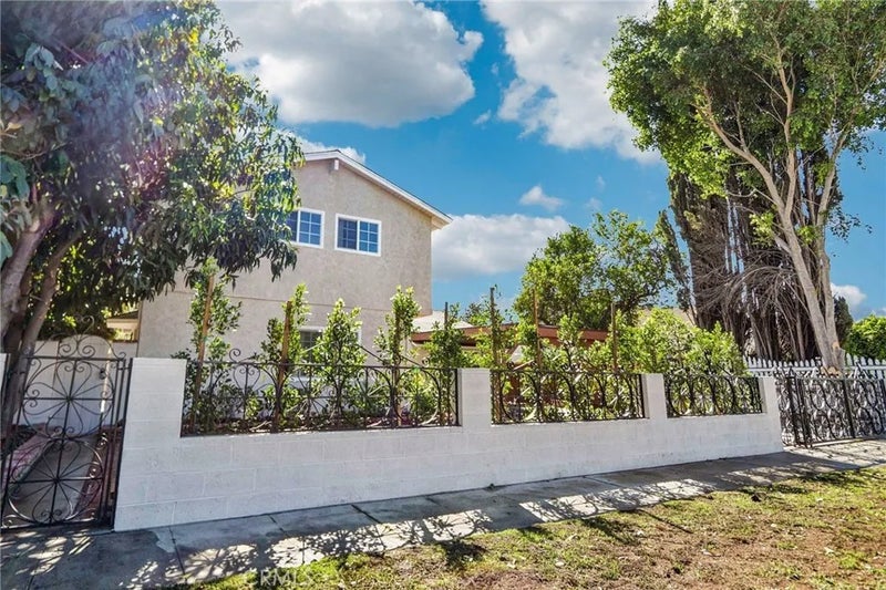 17408 Elkwood