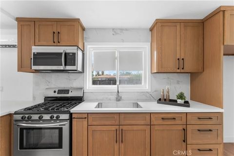 Tiny photo for 173 W 8th St, Upland, CA 91786 (MLS # WS25222318)