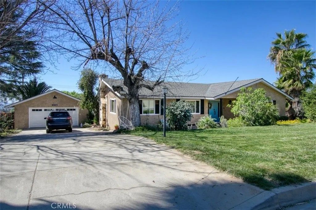 Photo of 11758 Grant Street, Yucaipa, CA 92399 (MLS # IG26066138)