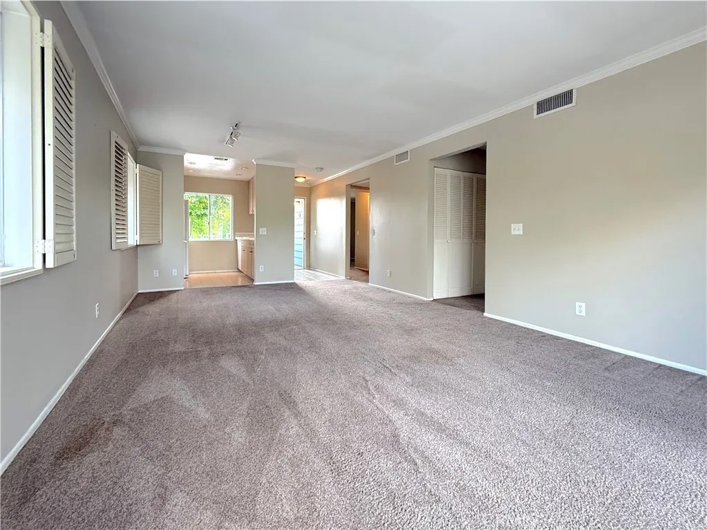 6008 Bixby Village 42