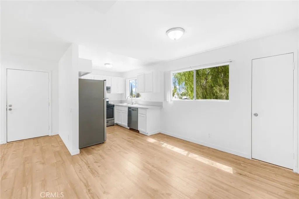 Photo of 11151 Arminta #201A, Sun Valley, CA 91352 (MLS # BB26005270)