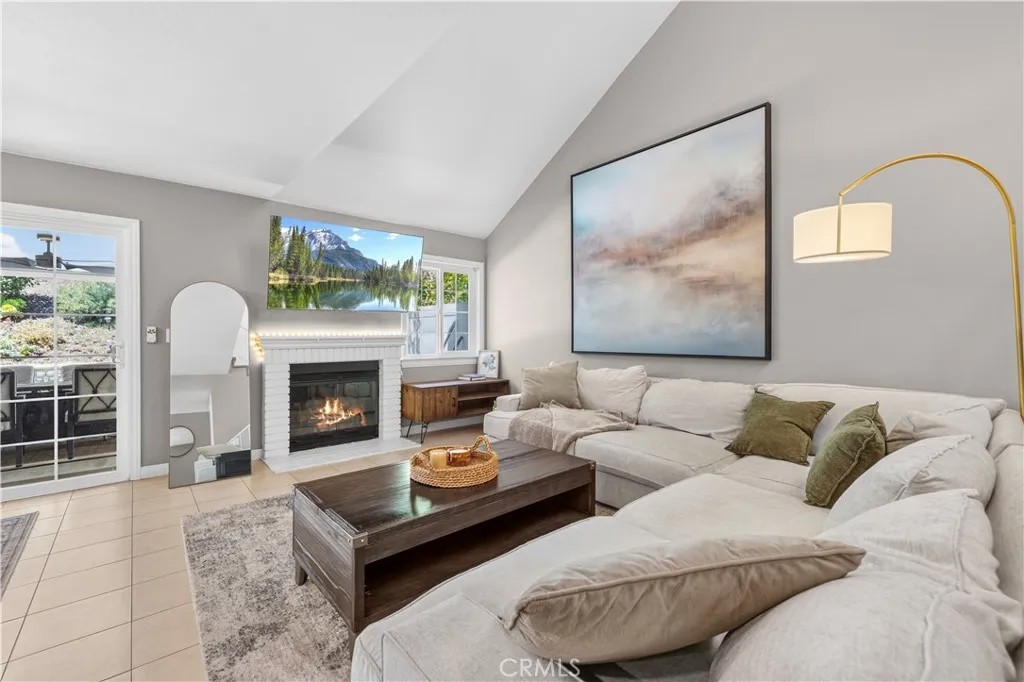 242 S Crawford Canyon 28