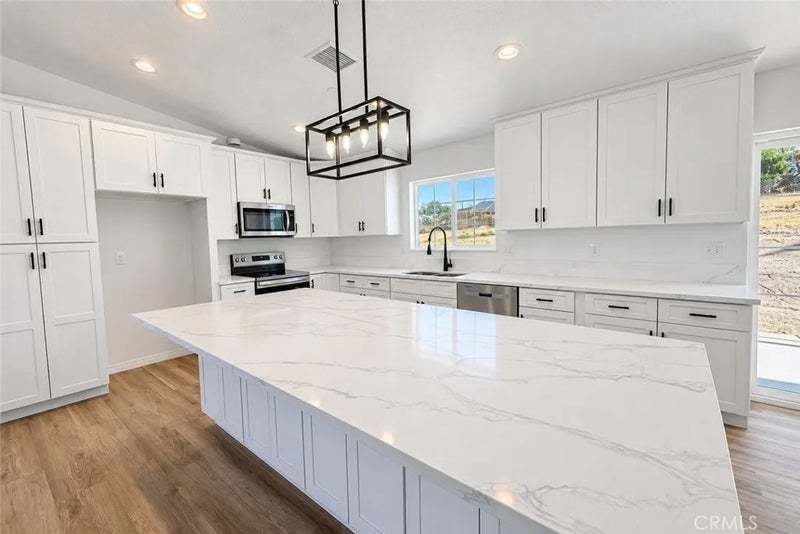 14685 Apple Valley Road