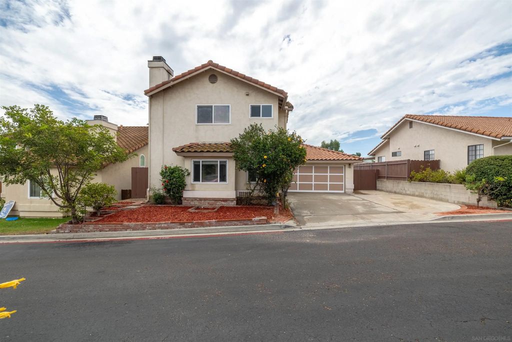 Photo of 7083 Berry Park Ln, Lemon Grove, CA 91945 (MLS # 250039444)