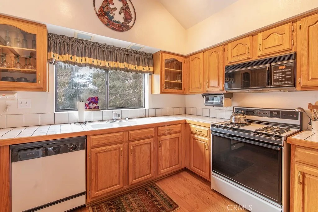 43091 Bear Creek Court