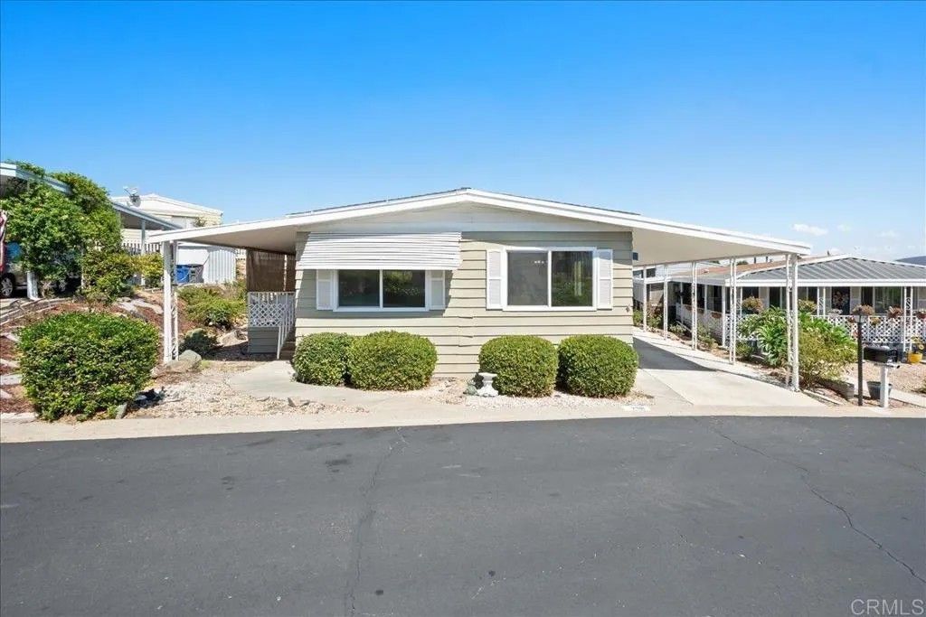 Photo of 650 S Rancho Santa Fe Rd #SPC 298, San Marcos, CA 92078 (MLS # NDP2509336)