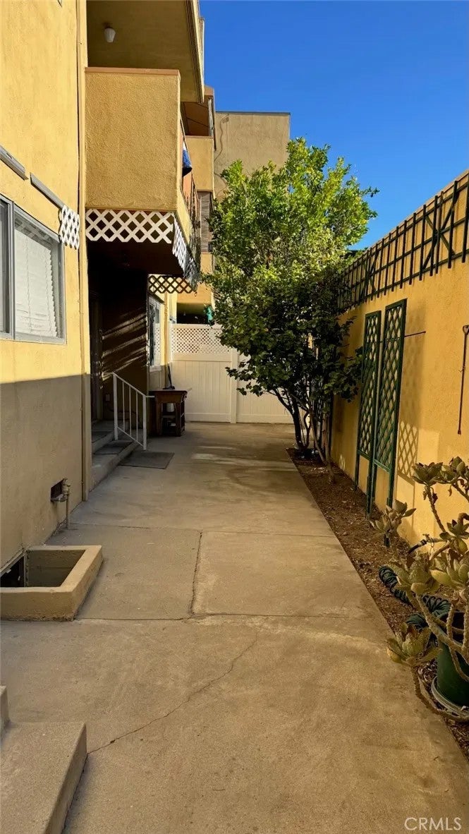 6225 Coldwater Canyon Avenue 117