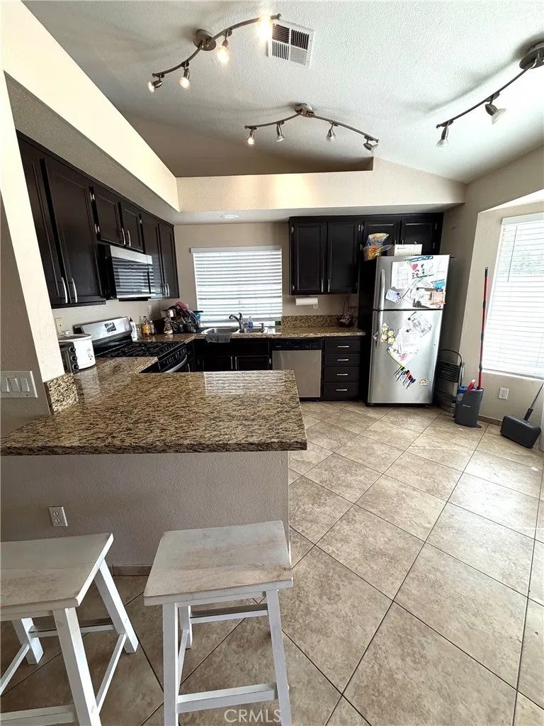 16159 Avenida De Loring