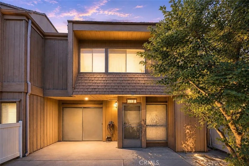 455 W Duarte Road 1