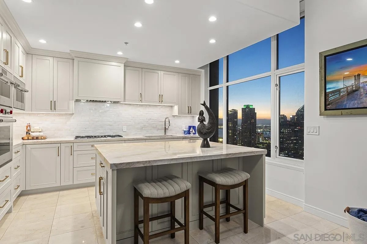 550 Front Street 2802