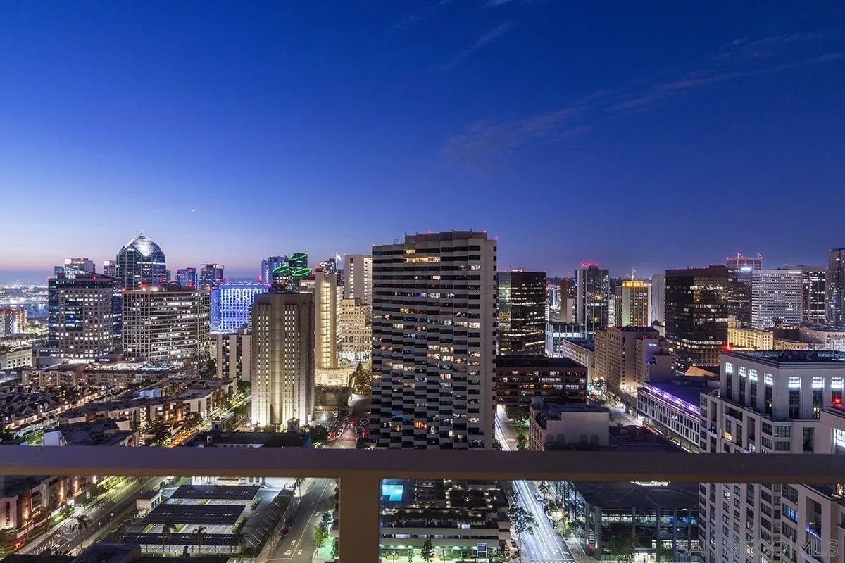 550 Front Street 2802
