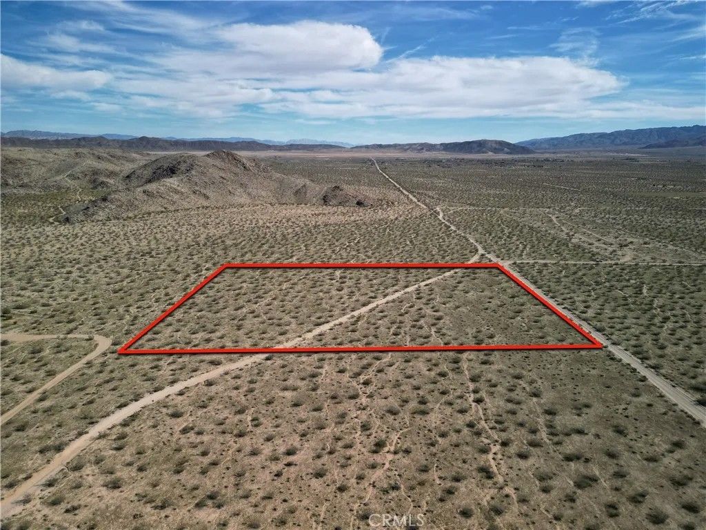 Photo of 0 Sunflower, Joshua Tree, CA 92252 (MLS # JT26013960)