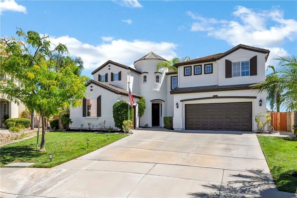 Photo of 31553 Whitefield Court, Murrieta, CA 92563 (MLS # SW25223350)