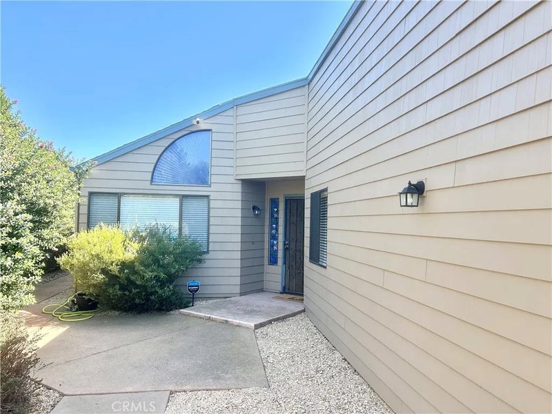 1428 Oakridge Park Rd