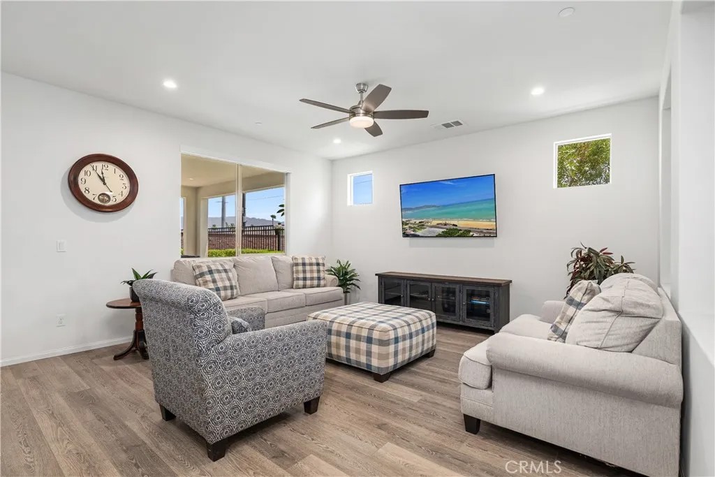 82910 Temescal Canyon