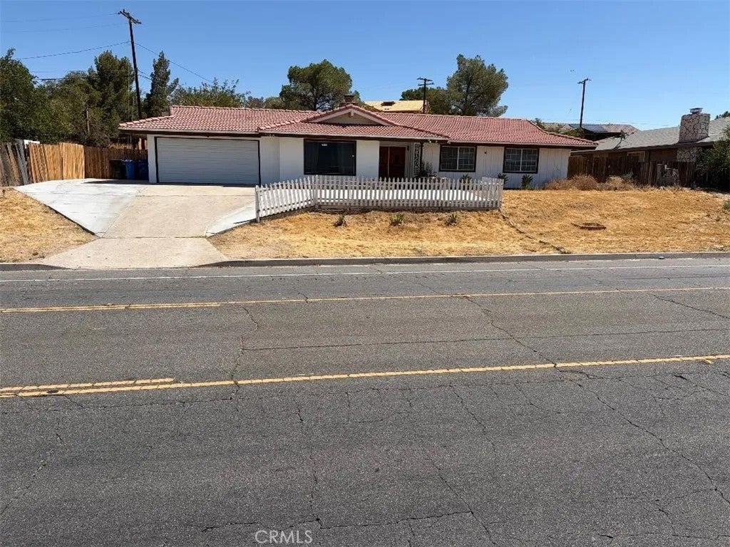 Photo of 15034 Apple Valley, Apple Valley, CA 92307 (MLS # TR26179198)