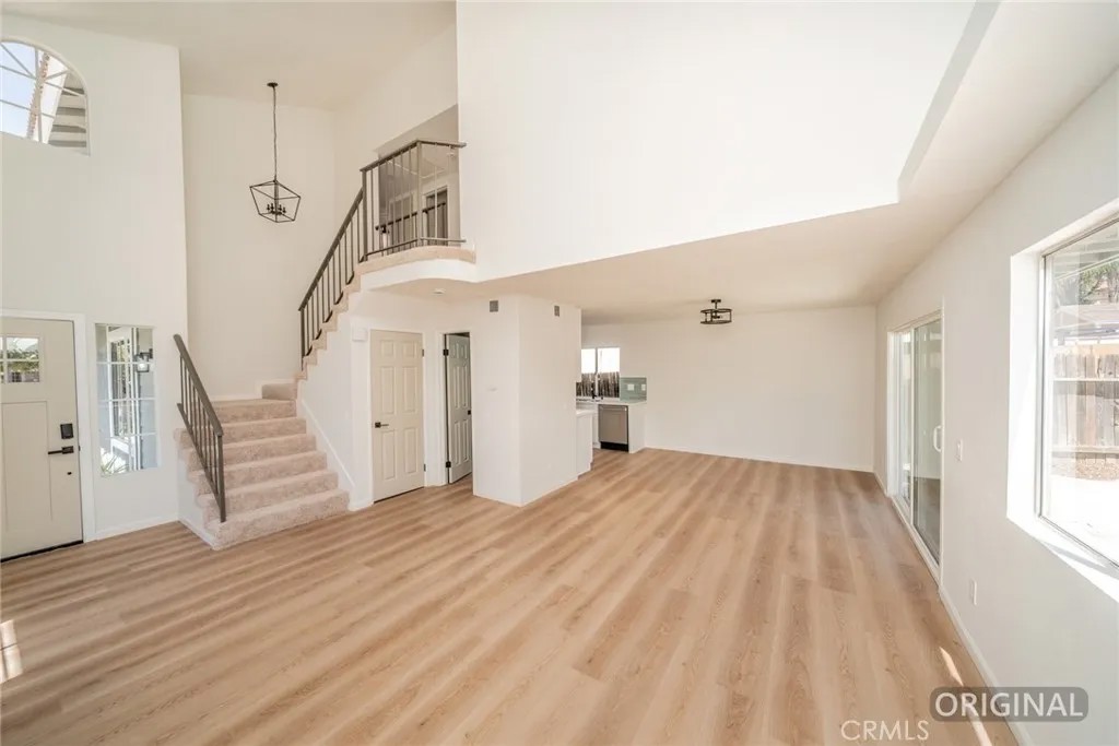 11060 Le Grand Lane