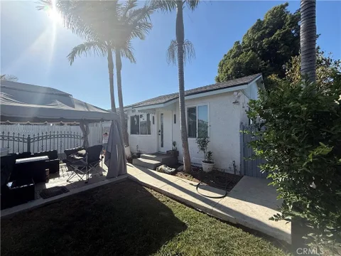 1101 W 152nd St, Compton, CA 90220 - #: DW26139980