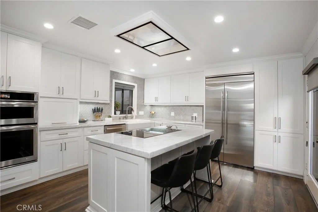 5227 Marina Pacifica North