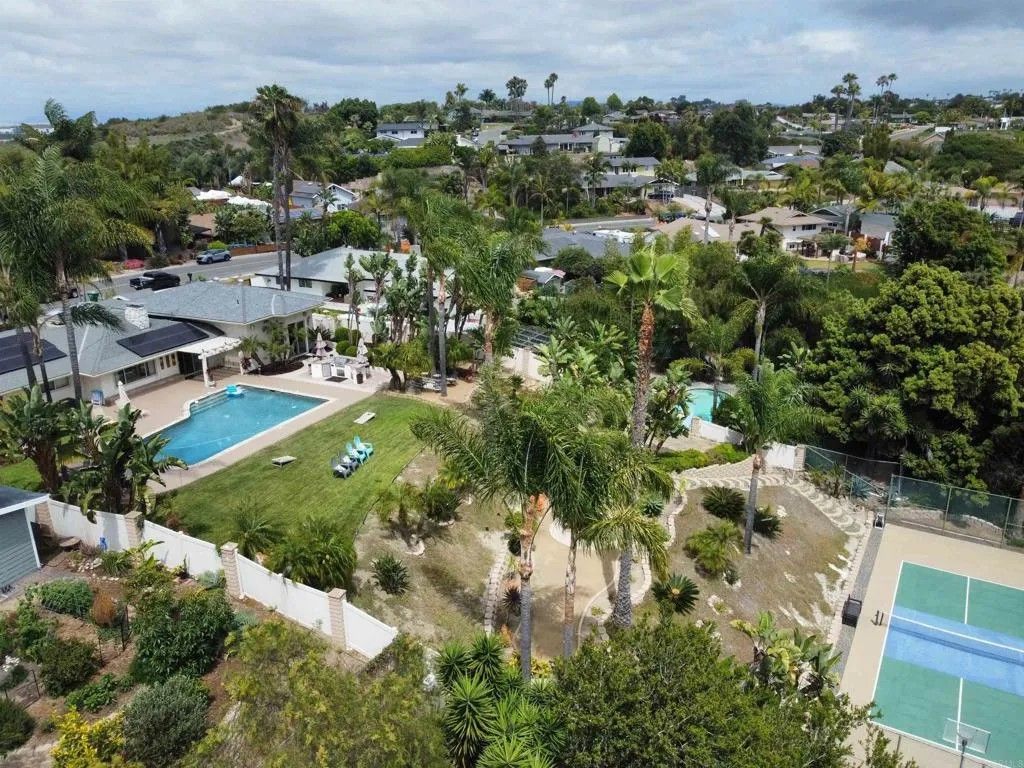 Photo of 3267 Avenida De Loyola, Oceanside, CA 92056 (MLS # NDP2605013)