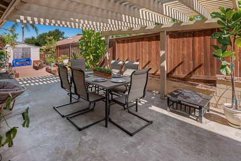 Tiny photo for 1322 Loma De Paz, Escondido, CA 92027 (MLS # 250042330)