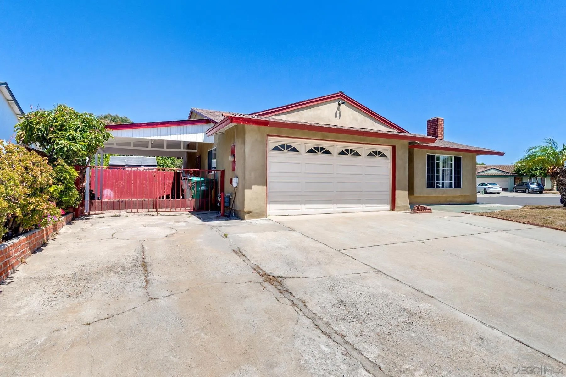 1569 Reklow Dr.
