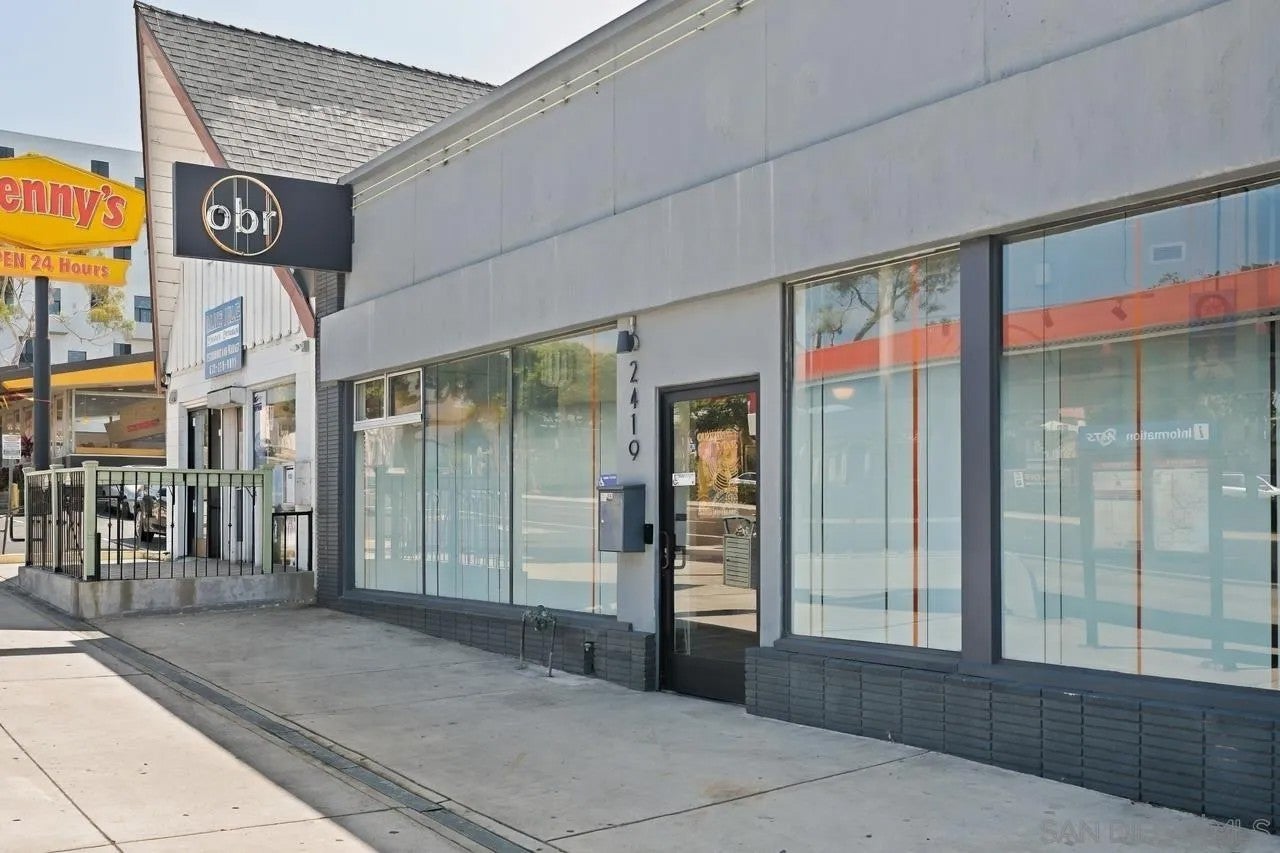 2419 El Cajon
