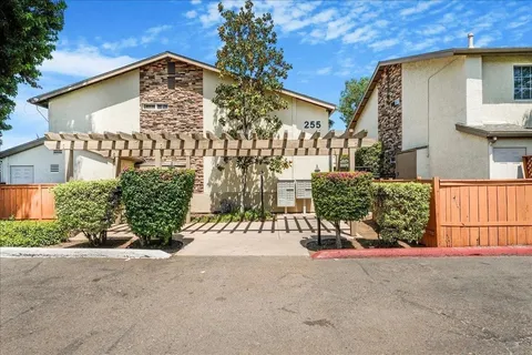 255 S 2nd St Unit 7, El Cajon, CA 92019 - #: 250042160