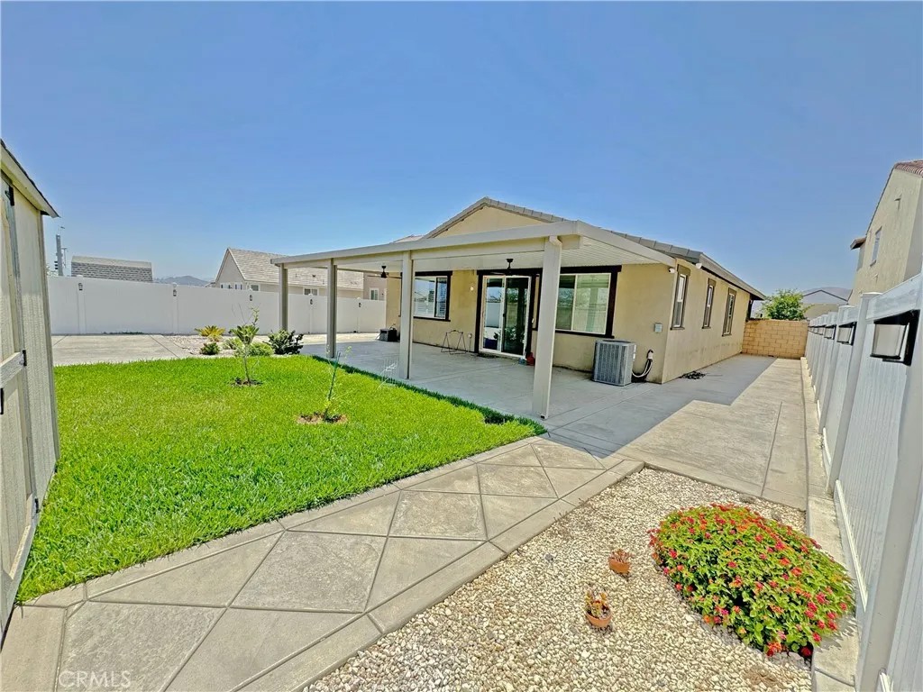 3104 Mammoth