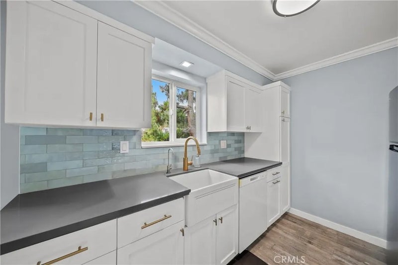 11138 Aqua Vista Street 52