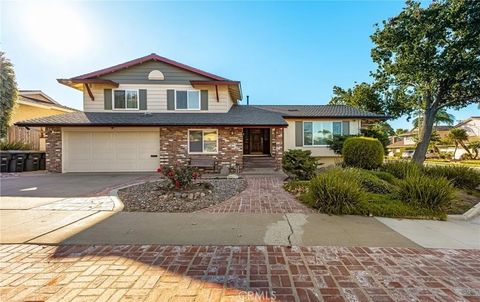 Photo of 2902 Trenton Avenue, Orange, CA 92867 (MLS # PW25272213)