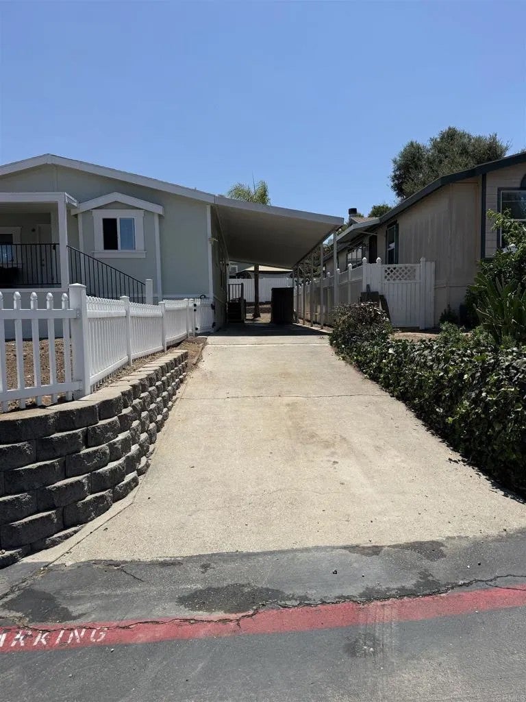 Photo of 1301 S Hale Ave #44, Escondido, CA 92029 (MLS # NDP2607222)