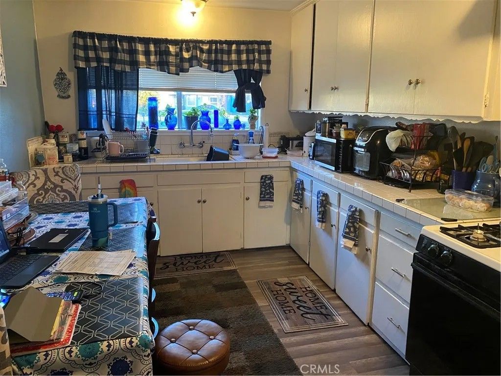 Photo of 13144 Pipeline Ave, Chino, CA 91710 (MLS # SC26000561)