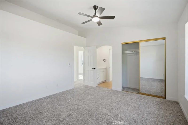 42115 Shadow Lane