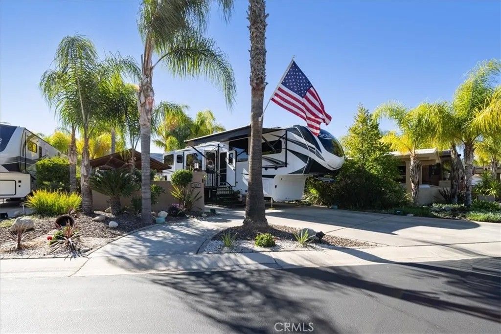 Photo of 45525 Highway 79 Lot 507, Aguanga, CA 92536 (MLS # SW26012610)