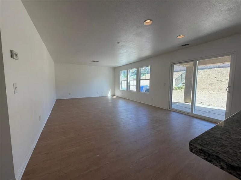 2612 Mulberry Lane