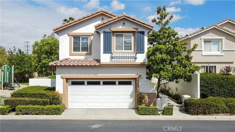 Photo of 1619 Hayes Court, Placentia, CA 92870 (MLS # PW26088575)