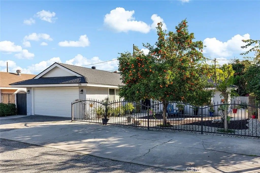 Photo of 2118 Peck Road, Monrovia, CA 91016 (MLS # AR26011414)