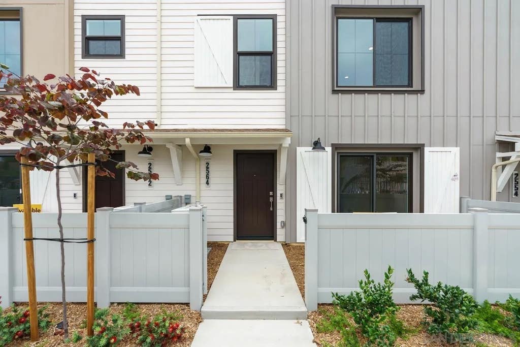 Photo of 2564 Delphinium Ln, Carlsbad, CA 92008 (MLS # 260017969)