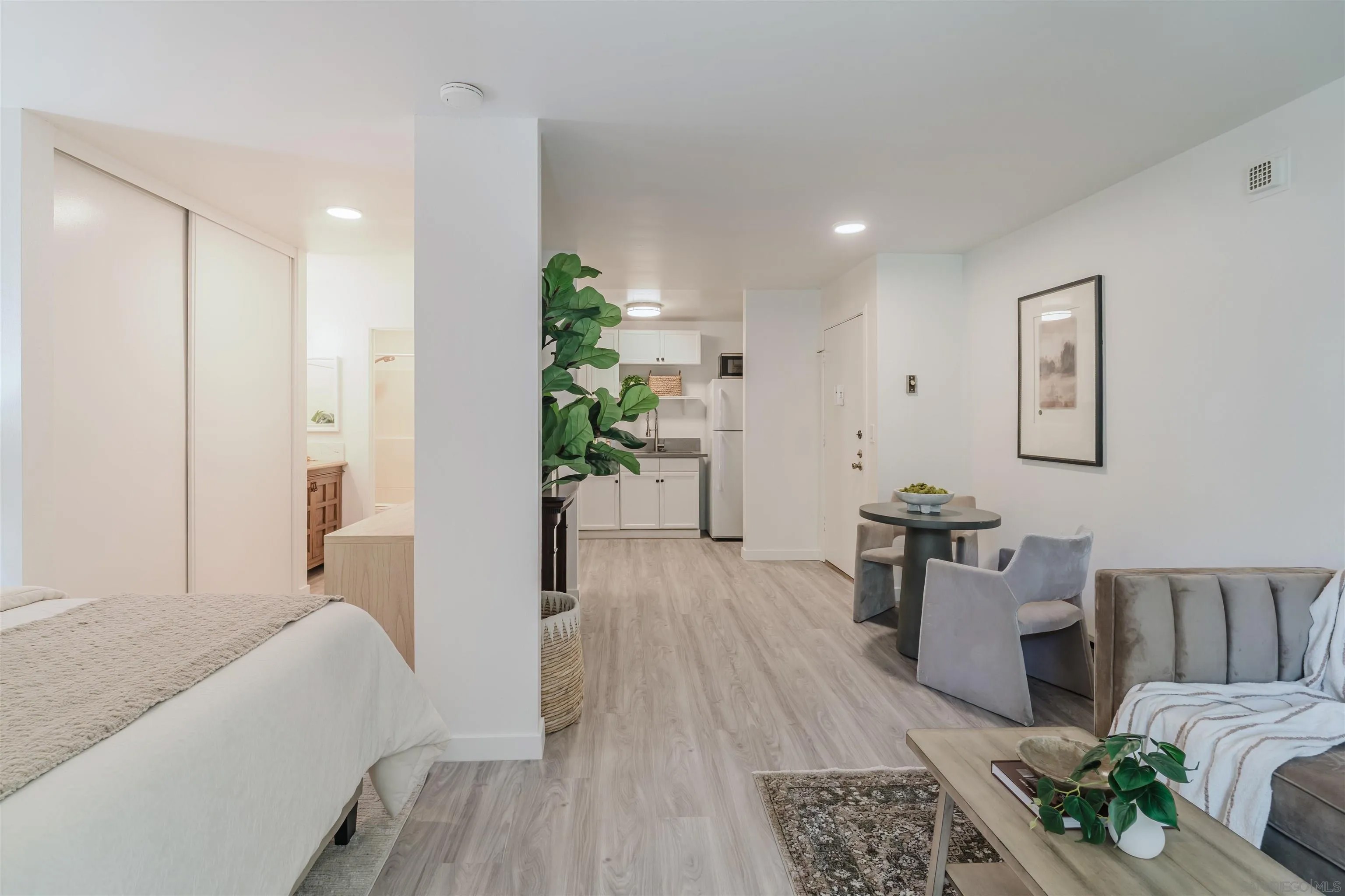 1605 Hotel Circle S B-102