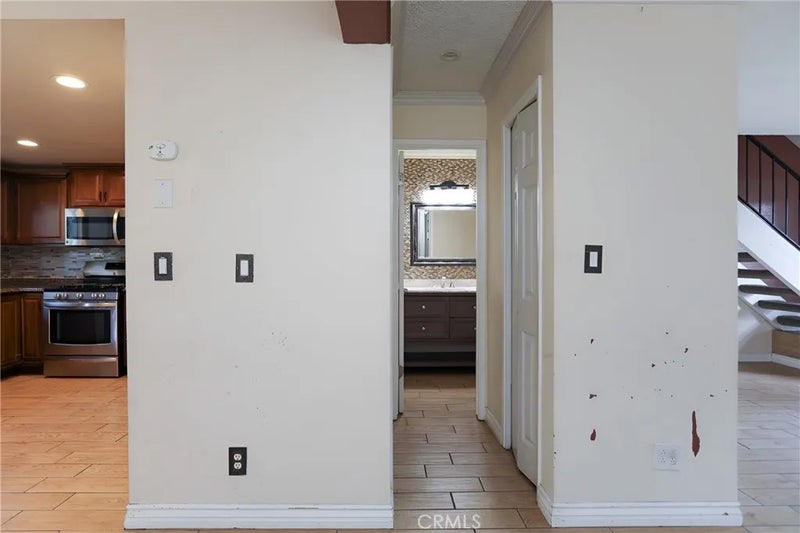1321 N Bradley