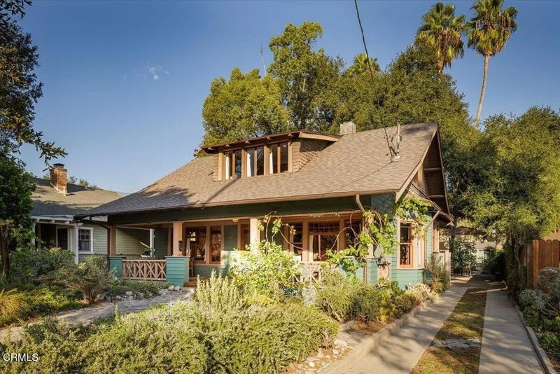 822 Mar Vista Avenue
