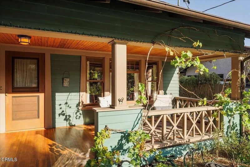 822 Mar Vista Avenue