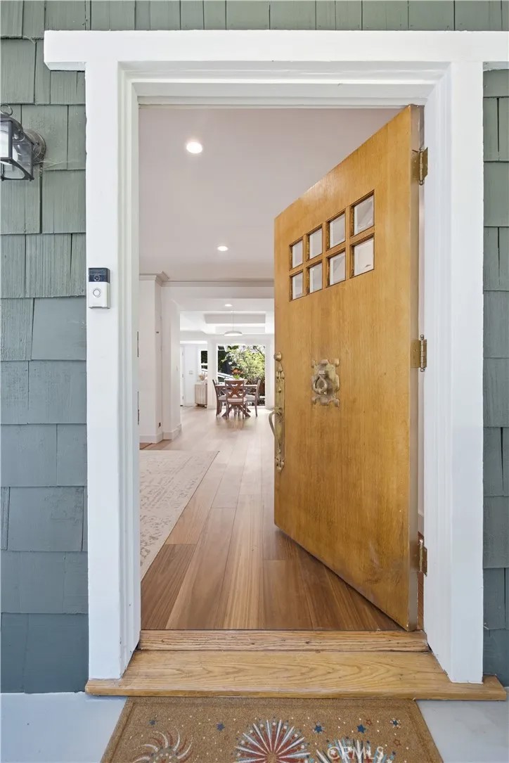 1177 N Catalina