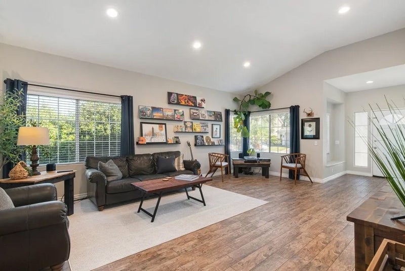 30423 Shoreline Drive